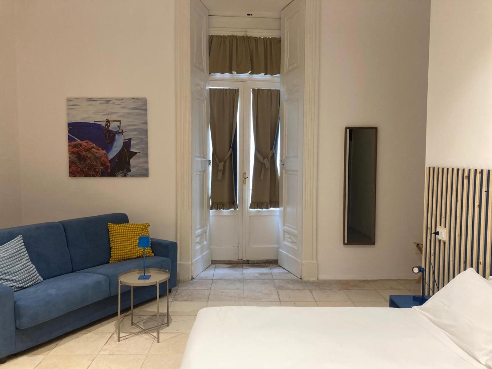 Palazzo Kapece Bed & Breakfast Monopoli Bagian luar foto