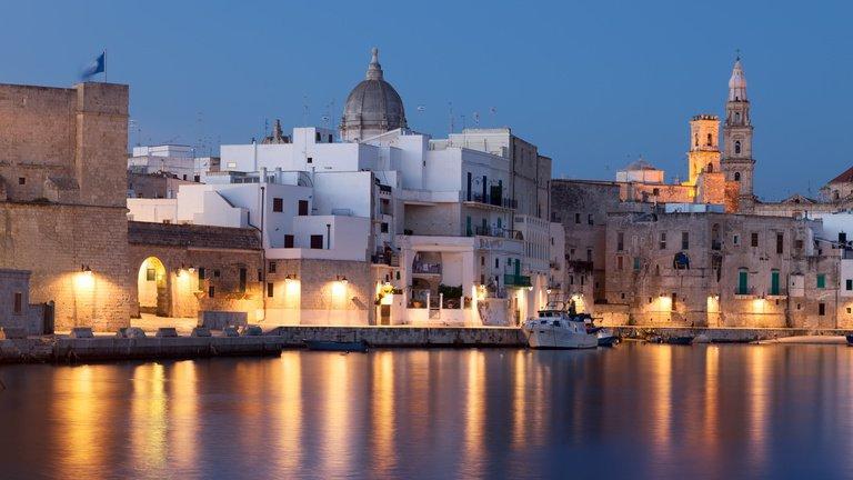 Palazzo Kapece Bed & Breakfast Monopoli Bagian luar foto