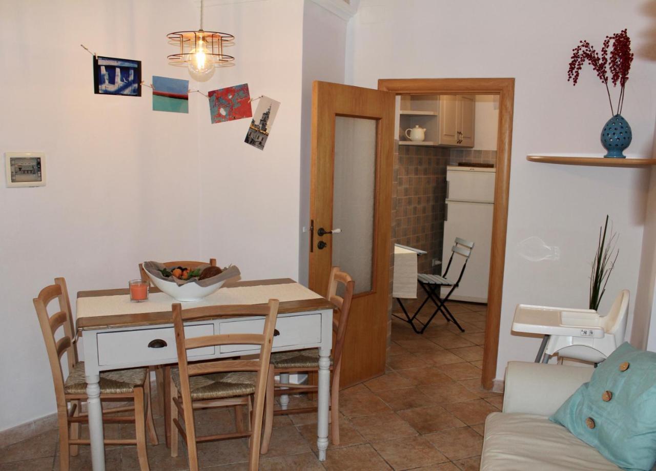 Palazzo Kapece Bed & Breakfast Monopoli Bagian luar foto