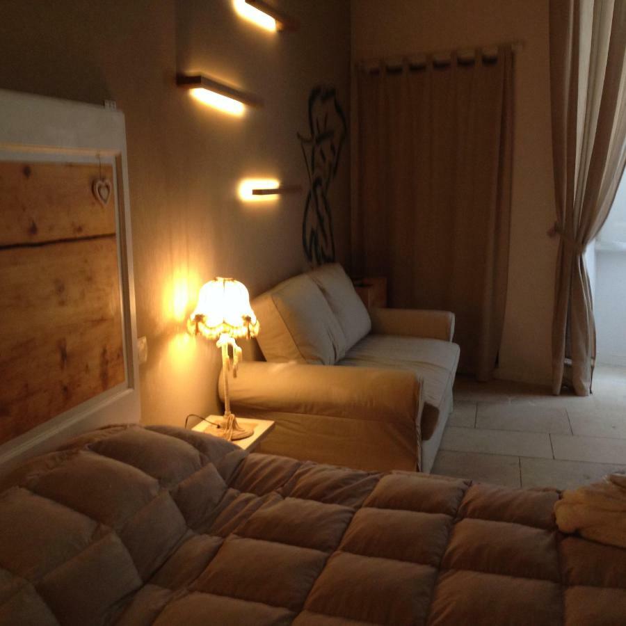 Palazzo Kapece Bed & Breakfast Monopoli Bagian luar foto